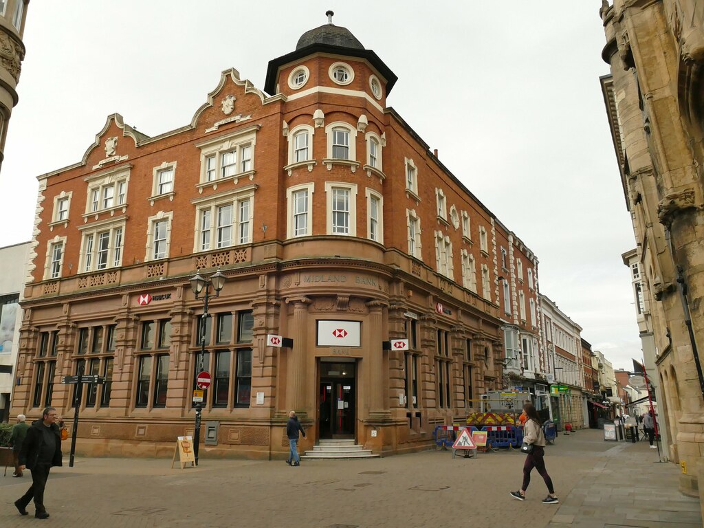 HSBC, Lincoln High Street